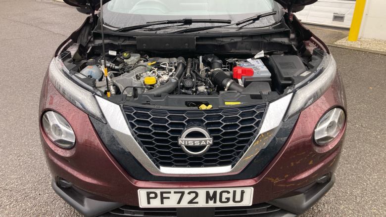 Nissan Juke 1.0 DiG-T 114 N-Connecta 5dr DCT Petrol Hatchback